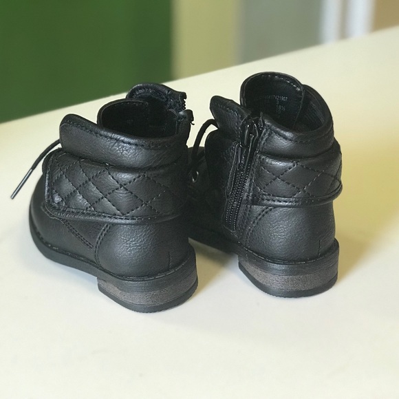 Garanimals Baby Girls Combat Boot Black Color New - Picture 3 of 8